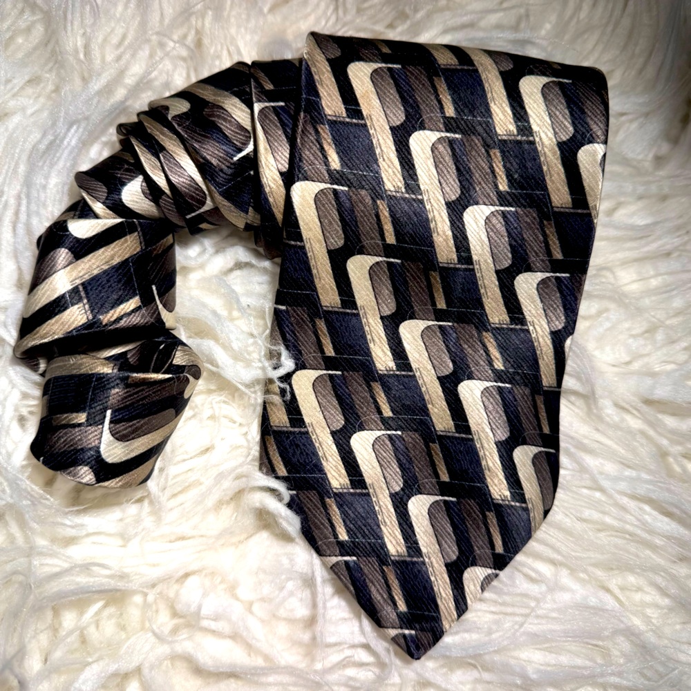 398. Essante All Silk Neck Tie